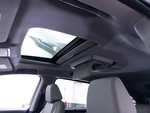 Used 2020 Honda Odyssey Touring image 7