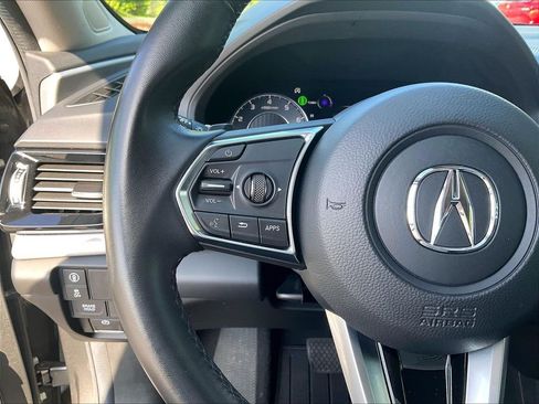 Used 2024 Acura RDX SH-AWD image 23