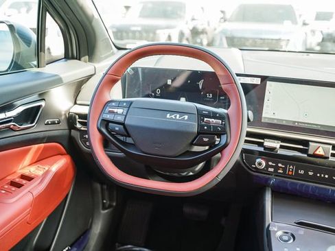New 2026 Kia Sportage SX Prestige AWD/4WD image 17