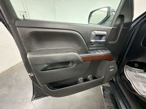 Used 2018 GMC Sierra 1500 SLT AWD/4WD image 19