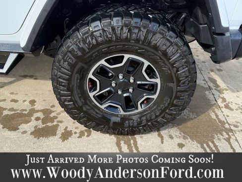Used 2020 Jeep Wrangler Unlimited Rubicon AWD/4WD image 4