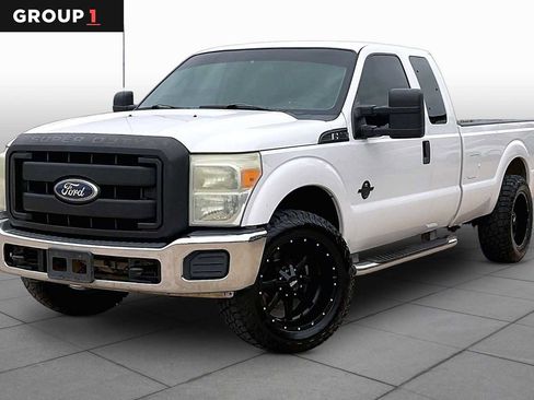 Used 2011 Ford F250 XL w/ XL Value Pkg image 1
