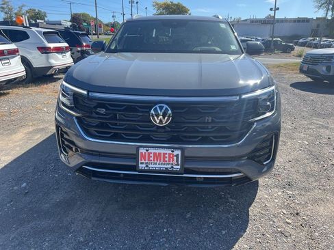 New 2026 Volkswagen Atlas Cross Sport SEL Premium R-Line image 2