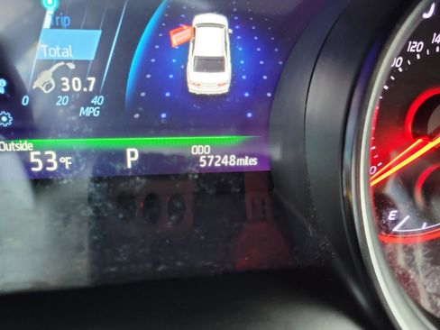 Used 2024 Toyota Camry XSE image 18