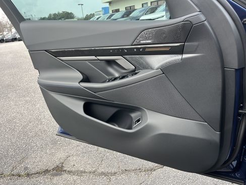 New 2026 BMW 530i w/ M Sport Package image 14