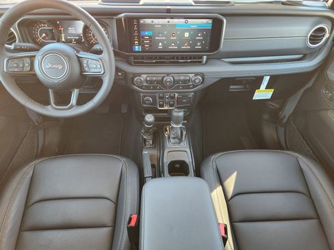 New 2026 Jeep Gladiator Sport image 20