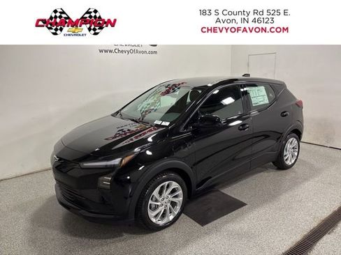 New 2027 Chevrolet Bolt LT w/ Comfort Package FWD image 1