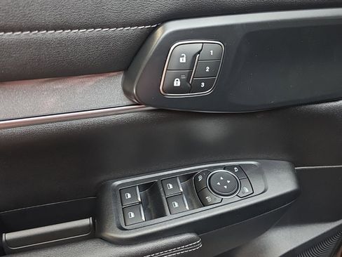 New 2025 Ford Ranger Lariat w/ Convenience Package image 24