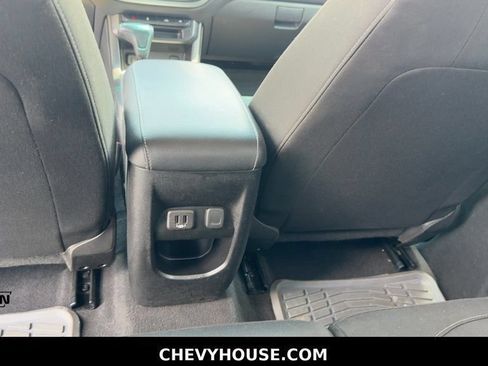 Used 2020 Chevrolet Colorado LT w/ LT Convenience Package AWD/4WD image 88