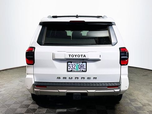 Certified 2025 Toyota 4Runner Limited AWD/4WD image 7