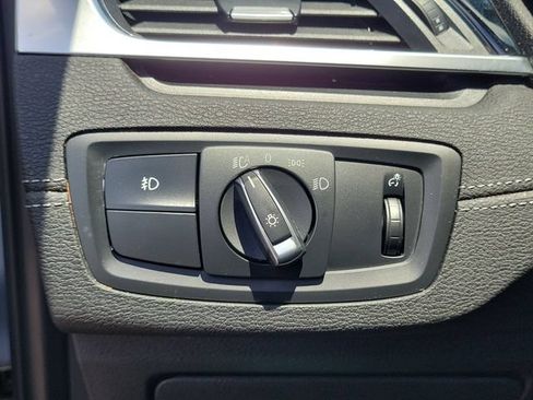 Used 2018 BMW X2 sDrive28i FWD image 13