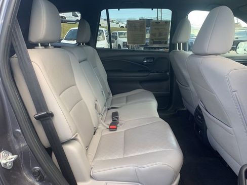 Used 2021 Honda Passport Elite image 12