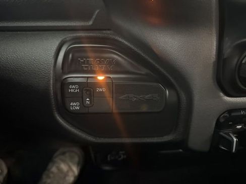 Used 2021 RAM 2500 Big Horn image 41