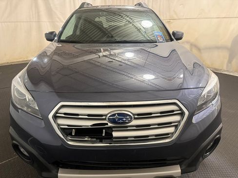 Used 2017 Subaru Outback 2.5i Limited image 3