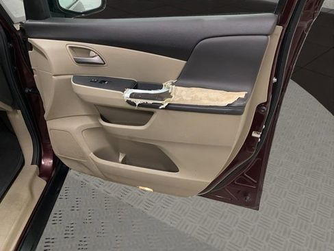 Used 2011 Honda Odyssey EX-L image 20