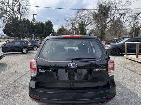 Used 2018 Subaru Forester 2.5i w/ Alloy Wheel Package image 4