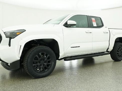 New 2026 Toyota Tacoma SR5 RWD image 45