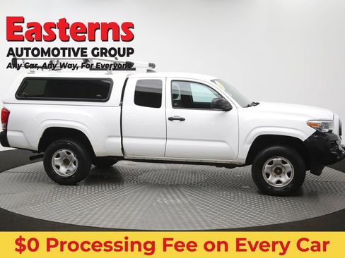 Used 2020 Toyota Tacoma SR RWD image 44
