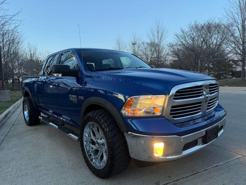 Used 2019 RAM 1500 Big Horn AWD/4WD image 14