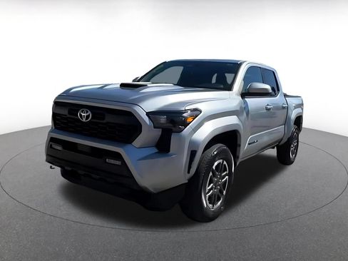 Used 2024 Toyota Tacoma TRD Sport RWD image 7