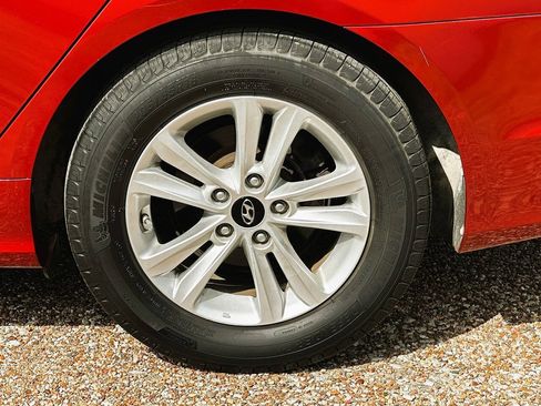 Used 2013 Hyundai Sonata GLS w/ Popular Equipment Pkg FWD image 5