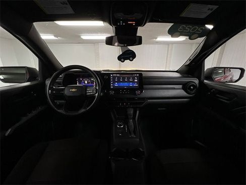 Certified 2023 Chevrolet Colorado W/T image 19