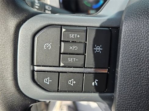 Used 2023 Ford F150 Lightning XLT image 23