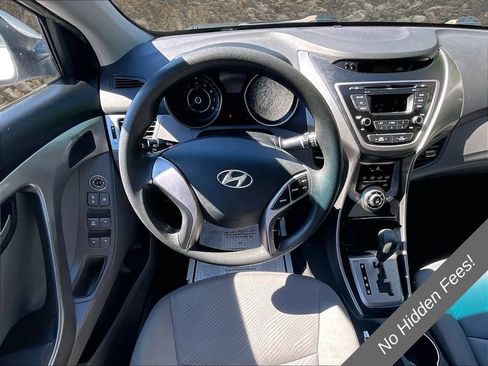 Used 2013 Hyundai Elantra GLS FWD image 5