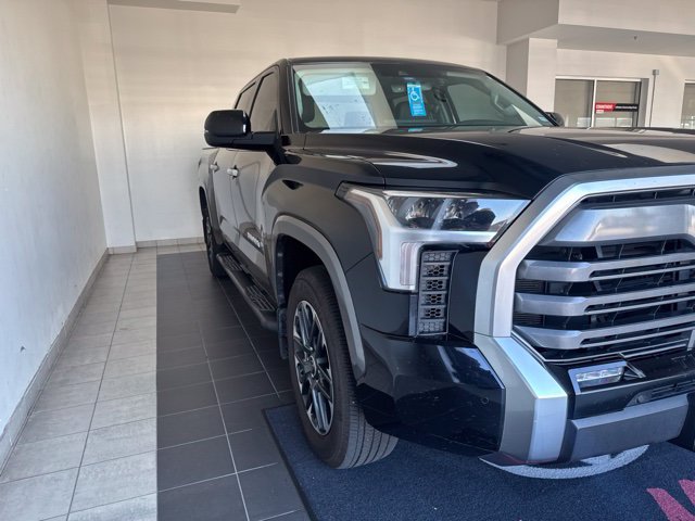 Used 2024 Toyota Tundra Limited w/ Power Package AWD/4WD image 6