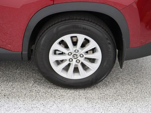 Certified 2026 Toyota Grand Highlander XLE image 10