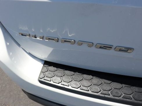 Used 2016 Dodge Durango SXT RWD image 7