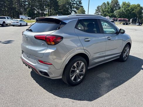 Used 2023 Buick Encore GX Select w/ Sport Touring Package FWD image 9