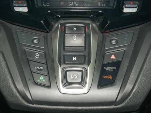 Used 2025 Honda Odyssey Sport-L image 27