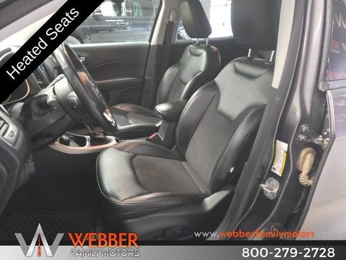Used 2019 Jeep Compass Latitude w/ Popular Equipment Group AWD/4WD image 9