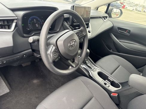 Certified 2026 Toyota Corolla LE FWD image 8