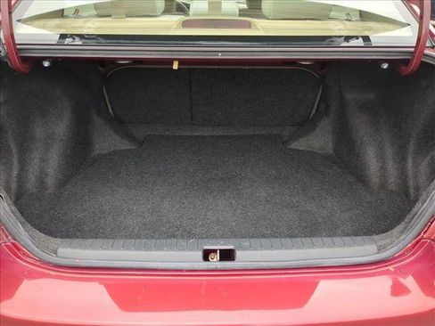 Used 2005 Toyota Corolla CE image 6