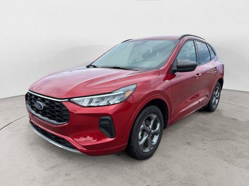 Used 2024 Ford Escape ST-Line w/ Tech Pack #1 AWD/4WD image 3