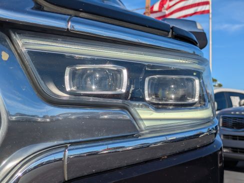 Used 2021 RAM 1500 Limited image 30