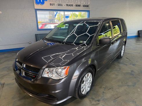Used 2016 Dodge Grand Caravan SE w/ Quick Order Package 29E SE FWD image 5