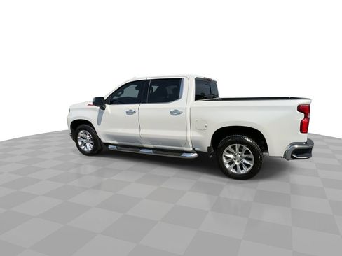 Certified 2022 Chevrolet Silverado 1500 LTZ w/ Safety Package II AWD/4WD image 6