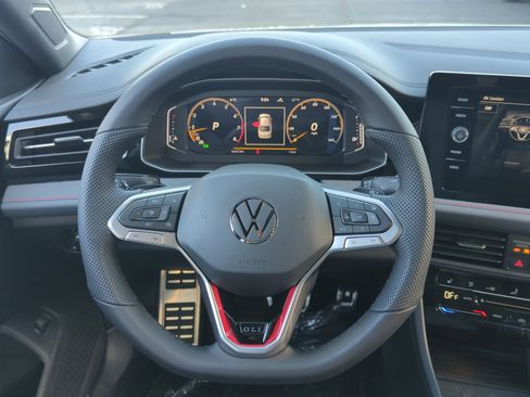 New 2026 Volkswagen Jetta GLI Autobahn image 9