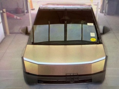 Used 2024 Tesla Cybertruck Cyberbeast AWD/4WD image 13