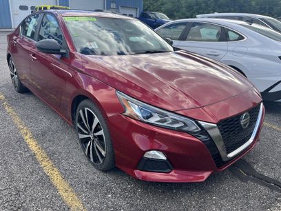 Used 2019 Nissan Altima 2.5 SR w/ SR Premium Package