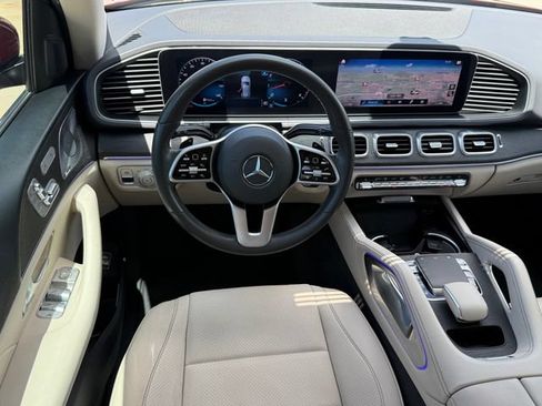 Used 2020 Mercedes-Benz GLE 350 4MATIC image 25