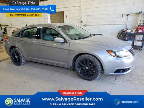 Used 2014 Chrysler 200 Limited w/ 200 S V6 Premium Group FWD image 5