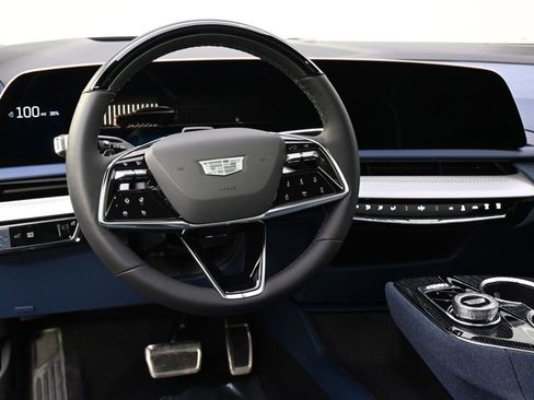 New 2026 Cadillac Optiq Luxury 2 w/ LPO, Floor Liner Package AWD/4WD image 12