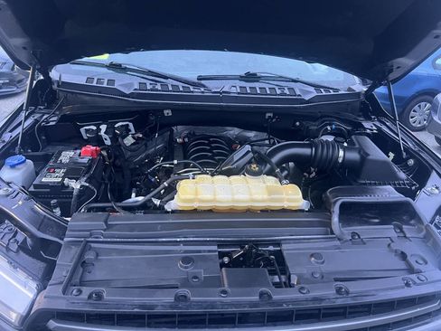 Used 2020 Ford F150 XLT w/ Equipment Group 302A Luxury AWD/4WD image 38