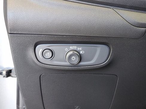 Used 2024 Buick Encore GX Preferred w/ Advanced Technology Package FWD image 20