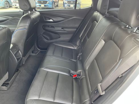 Used 2025 Buick Envista Sport Touring image 24