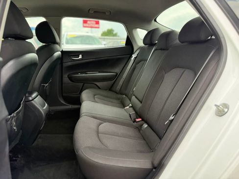 Used 2018 Kia Optima LX FWD image 22
